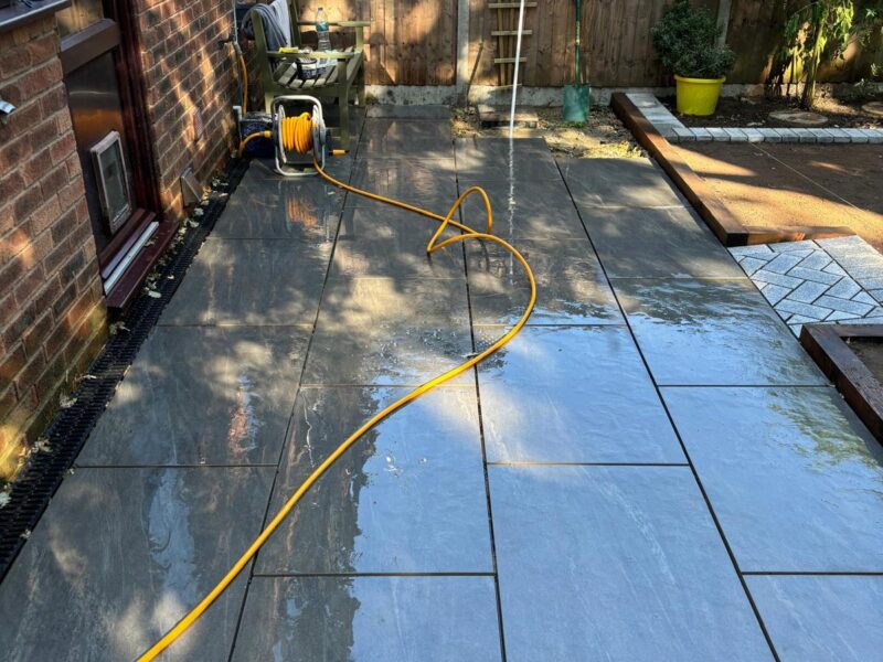 Stoic Renovations | Full house Renovations | Bathroom Renovations | Kitchen Renovations | Garden Renovations | Plastering & Decorating