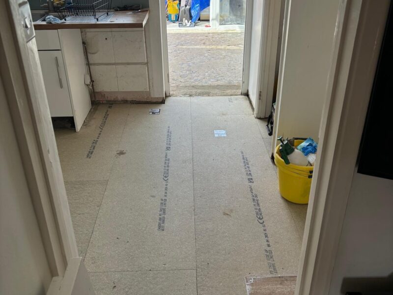 Stoic Renovations | Full house Renovations | Bathroom Renovations | Kitchen Renovations | Garden Renovations | Plastering & Decorating