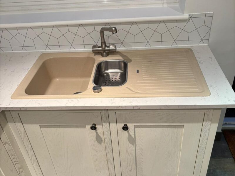 Stoic Renovations | Full house Renovations | Bathroom Renovations | Kitchen Renovations | Garden Renovations | Plastering & Decorating
