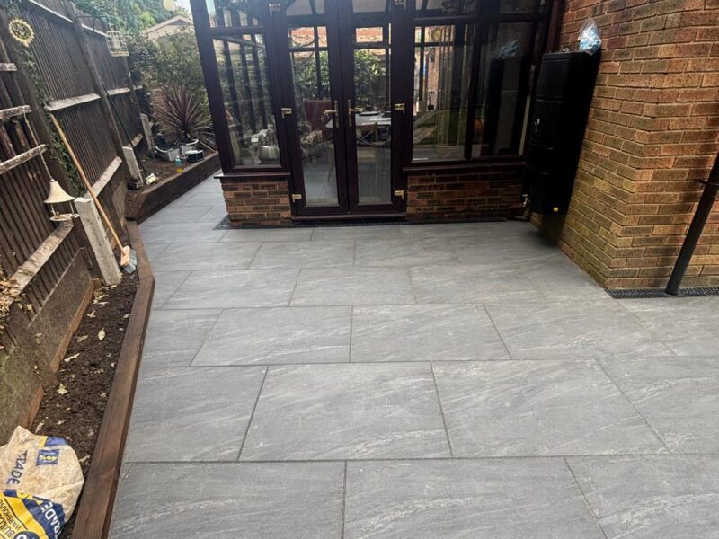 Stoic Renovations | Full house Renovations | Bathroom Renovations | Kitchen Renovations | Garden Renovations | Plastering & Decorating