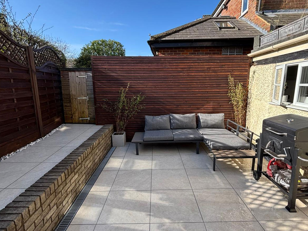Stoic Renovations | Full house Renovations | Bathroom Renovations | Kitchen Renovations | Garden Renovations | Plastering & Decorating