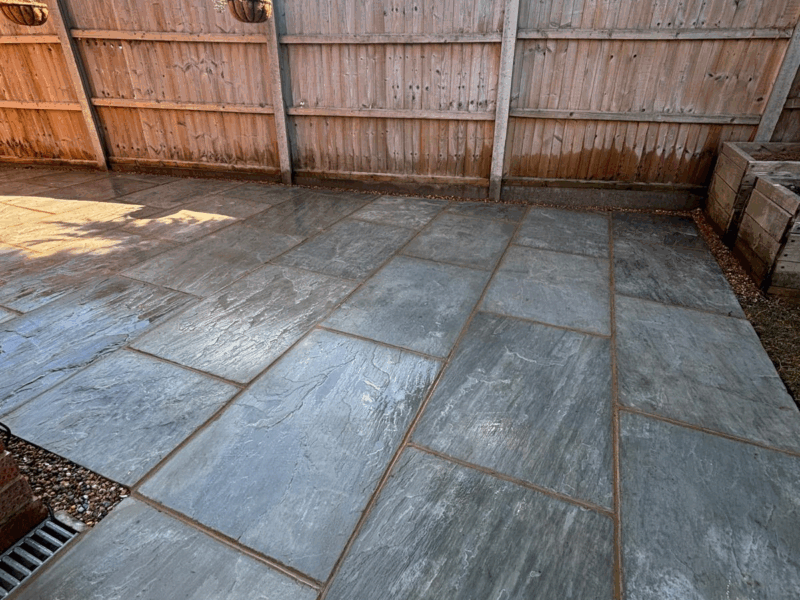 Stoic Renovations | Full house Renovations | Bathroom Renovations | Kitchen Renovations | Garden Renovations | Plastering & Decorating