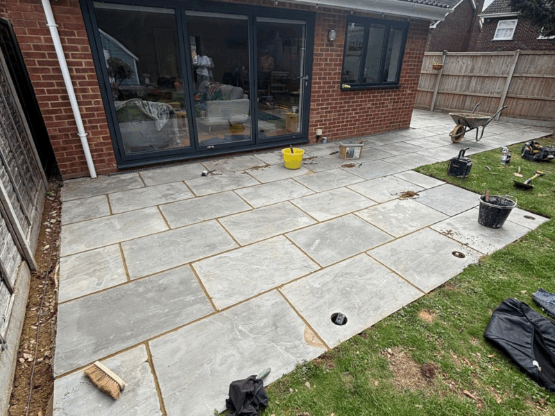 Stoic Renovations | Full house Renovations | Bathroom Renovations | Kitchen Renovations | Garden Renovations | Plastering & Decorating