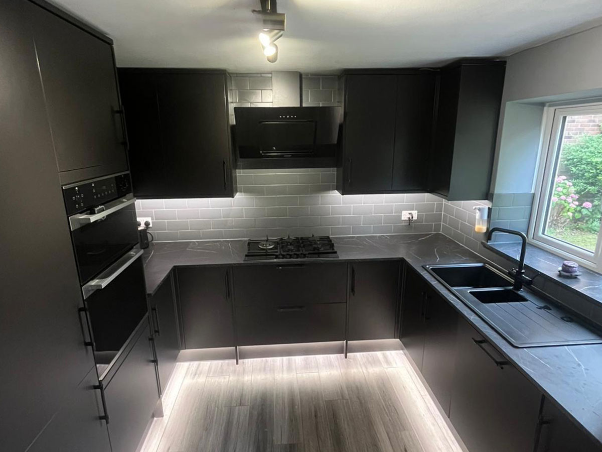 Stoic Renovations | Full house Renovations | Bathroom Renovations | Kitchen Renovations | Garden Renovations | Plastering & Decorating